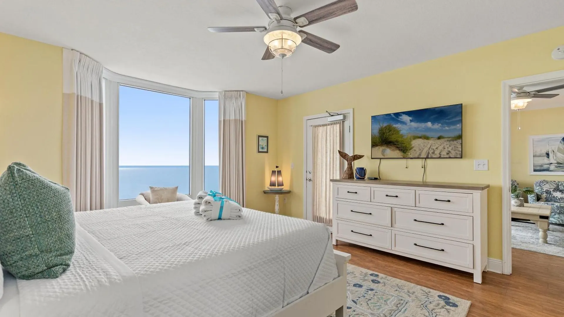 Emerald Beach Resort 1431 | Tucker'S Tondo Panama City Beach